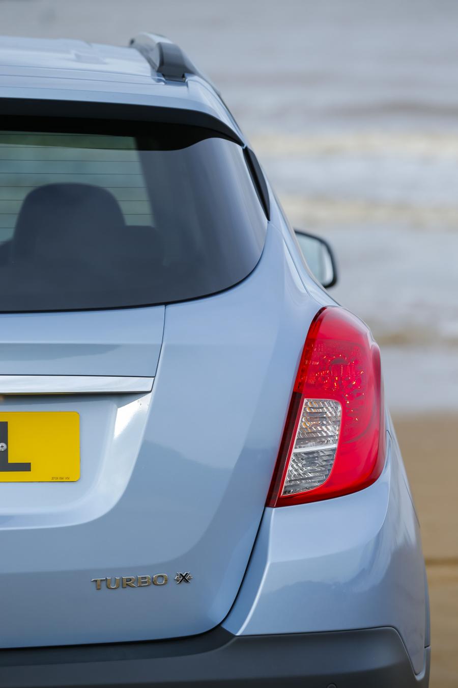  Vauxhall Mokka 2012 года  (фото 86 из 365)